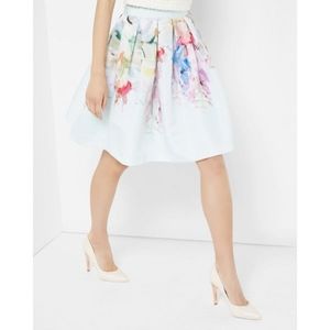 Ted Baker Hanging Gardens Thyra Skirt size 2